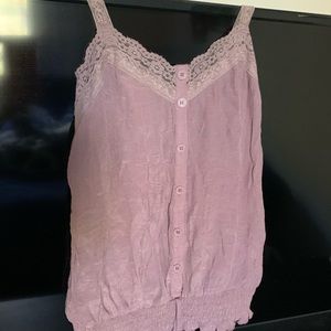 pink tank top
